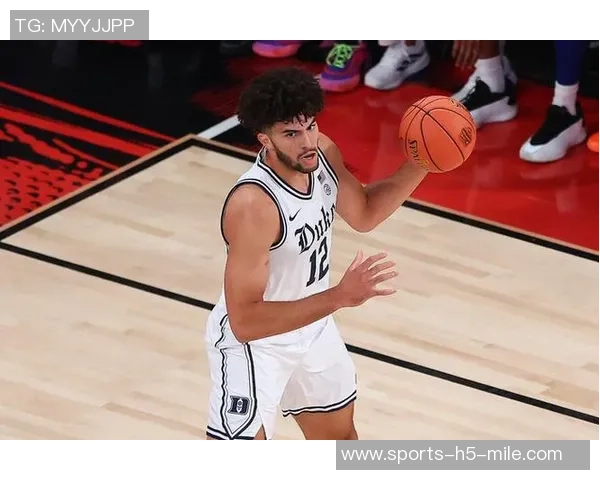 卡梅隆布泽尔全能表现助杜克大胜对手38分展现统治力