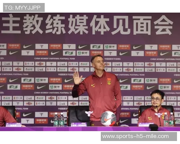 广东女足客场小胜中国香港女足成功夺冠喜迎第七届女子省港杯桂冠 广东女足客场小胜中国香港女足成功夺冠喜迎第七届女子省港杯桂冠